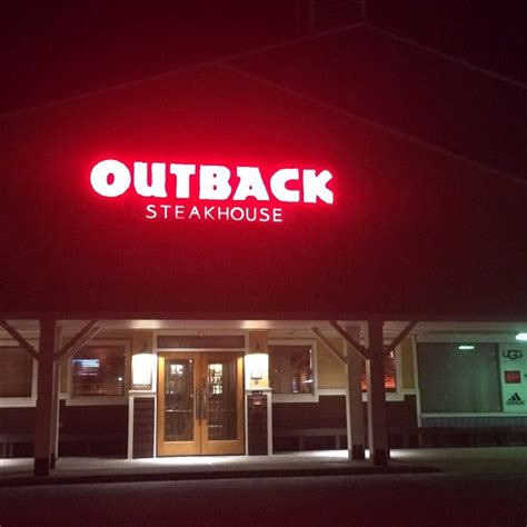 Is outback open on christmas day - Kroger: Stores are closed on Christmas Day. Publix: All stores closed on the 25th. Stop & Shop: All stores closed on Christmas Day. Trader Joe's: All stores …